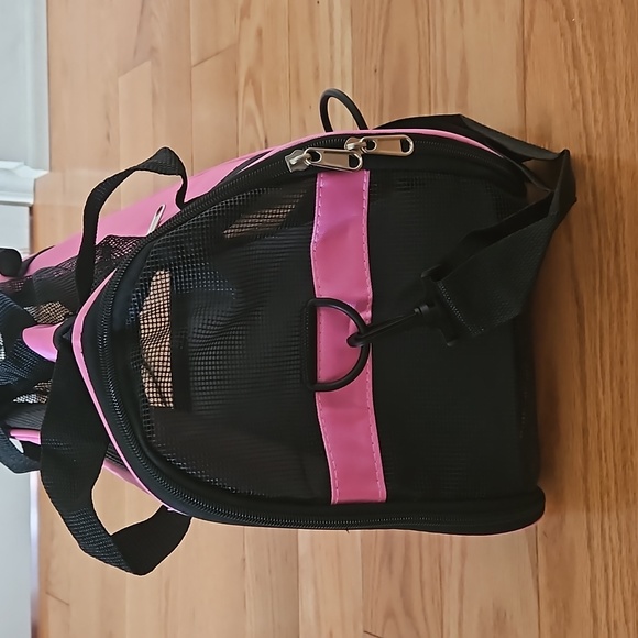 New Sling Soft Pet Carrier - Picture 4 of 7